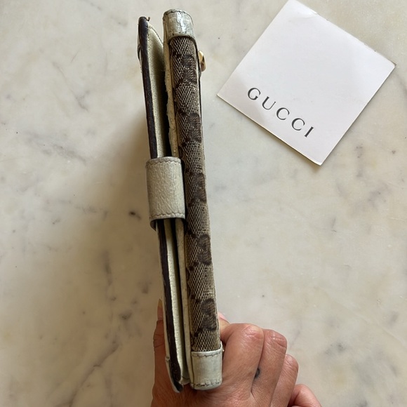 Gucci Wallet - Picture 11 of 15